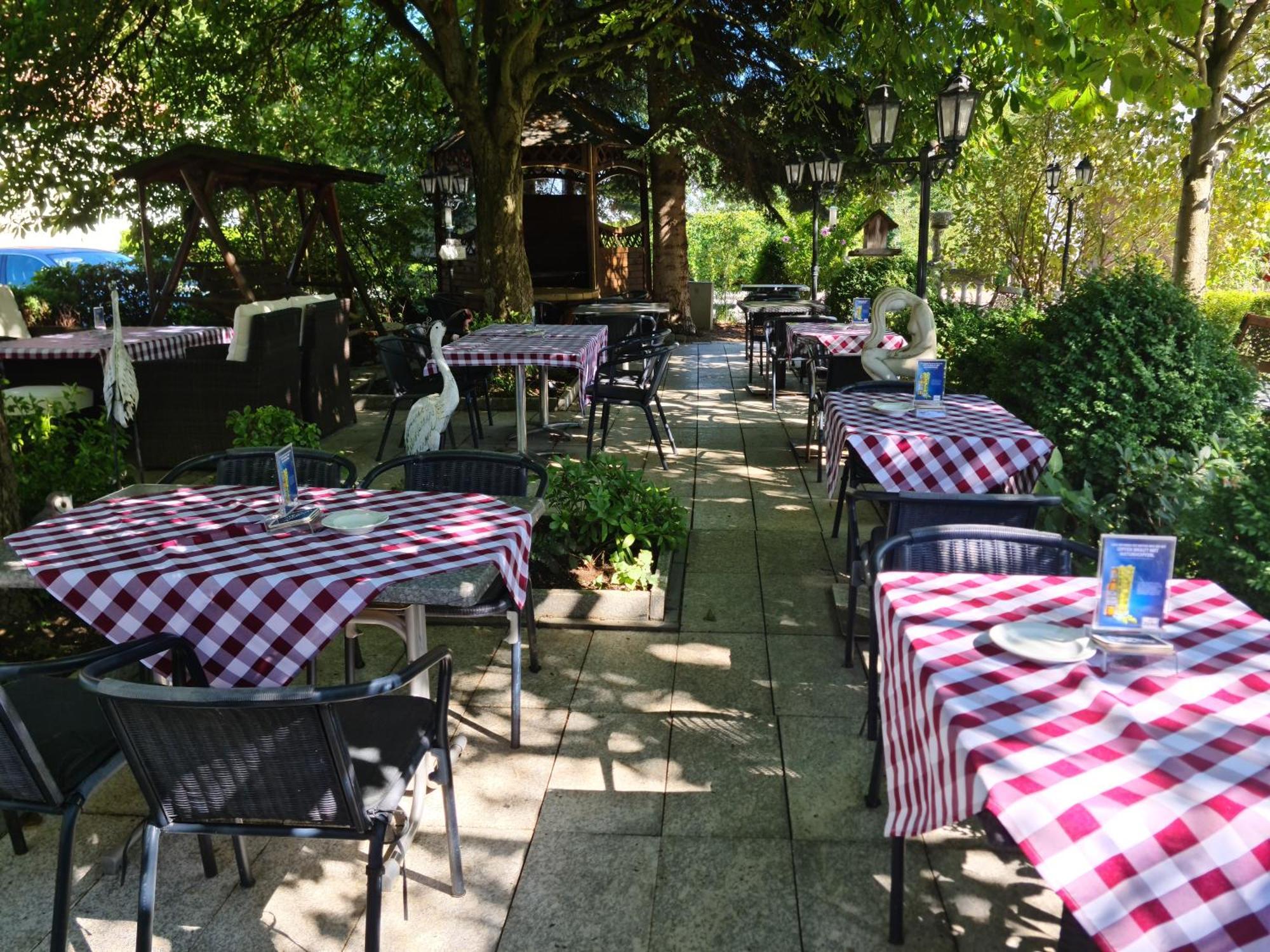 Hoeckner Plaza Hotel Attnang-Puchheim Εξωτερικό φωτογραφία
